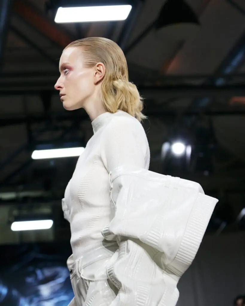 Angus Tsui oversized sleeves futuristic black and white outfit