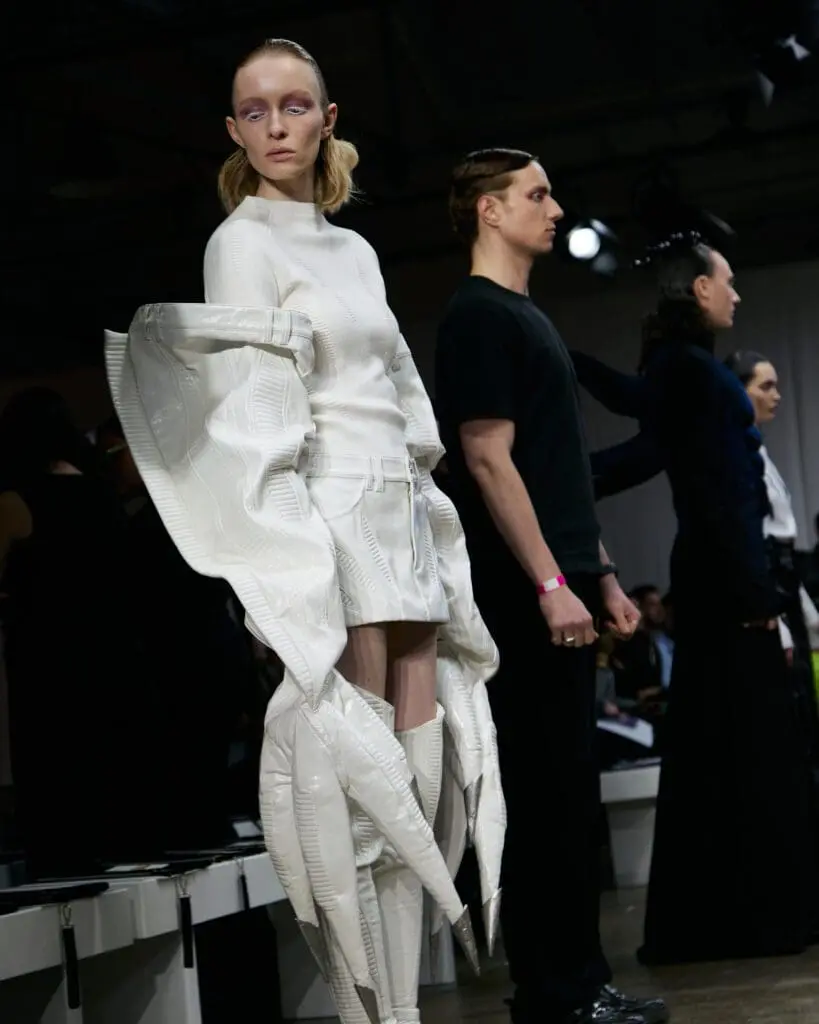 Angus Tsui space-age minimalism black-and-white runway look