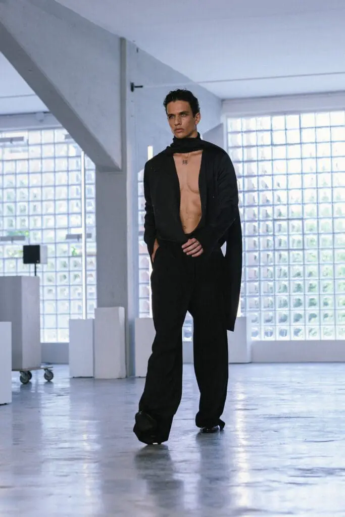 Menswear with sharp lines at Miguel Vieira SS26 runway