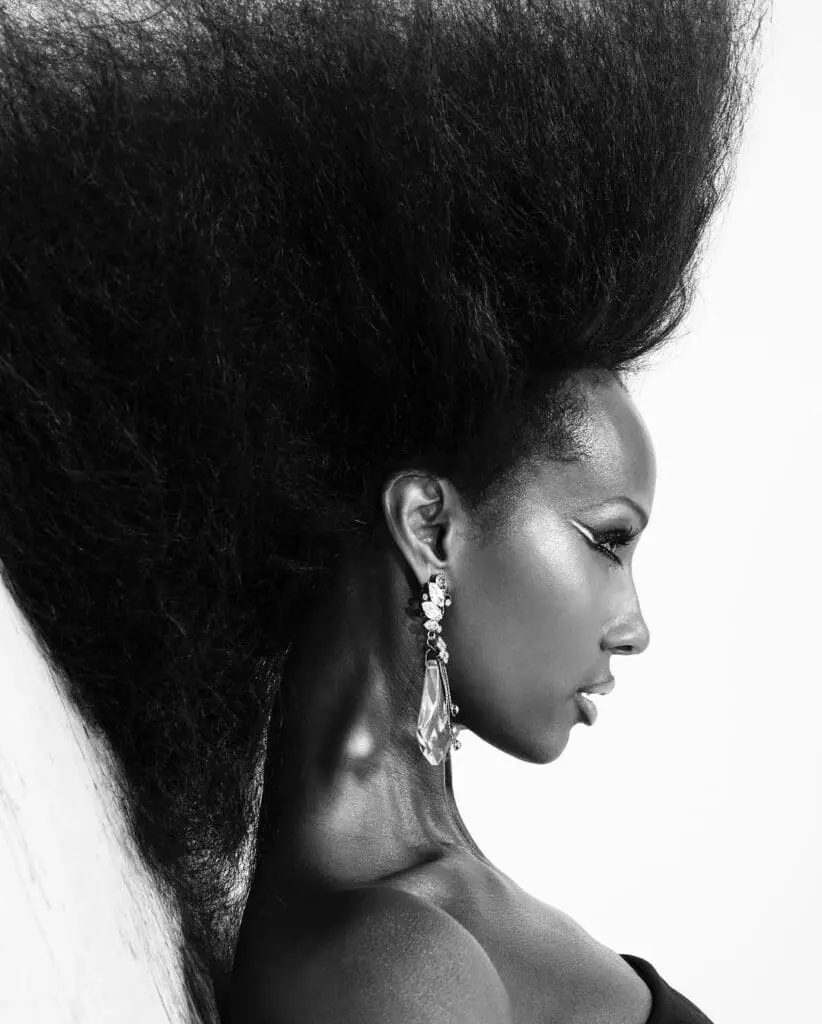 Supermodel Iman with natural hair in profile