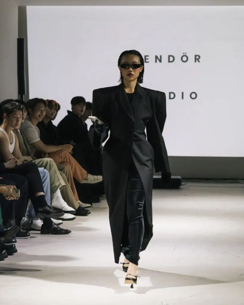 Model in black menswear Milan Loves Seoul SS26 Seoul