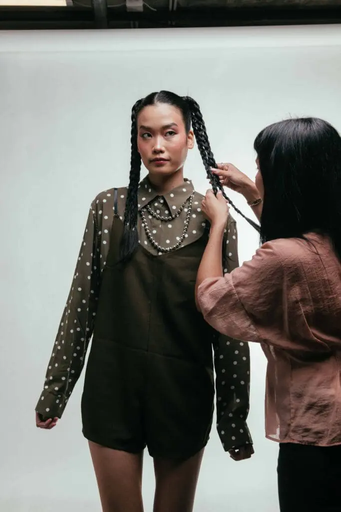 Francesca Cottone braiding model’s hair for CTRL collection