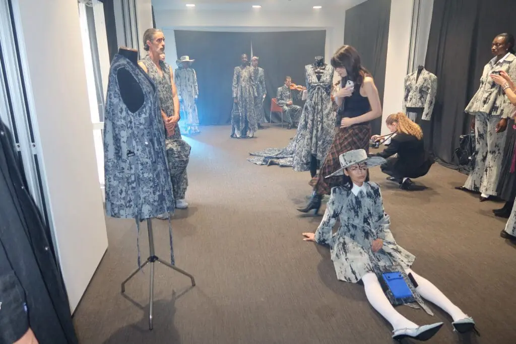 Room overview of Victor Hart Defiant Milan Fashion Week presentation